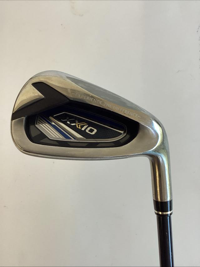 Iron XXIO MP1200 Right Men Graphite 6 (1 club) Average 8.0