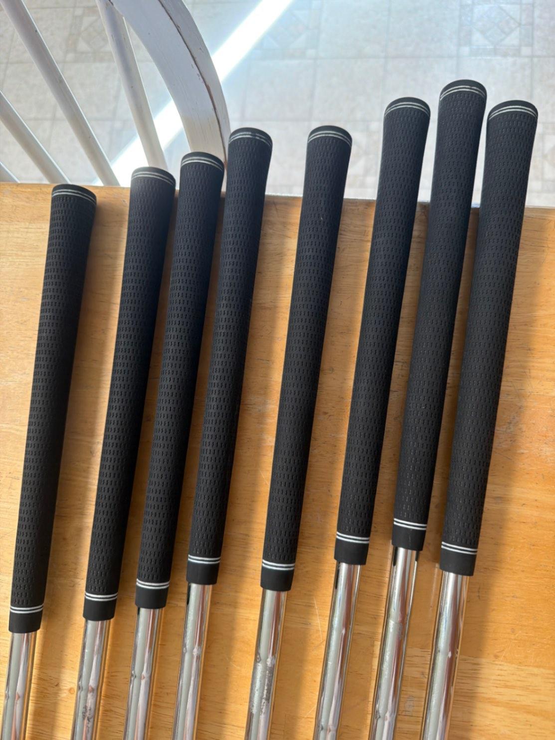 Iron 50-60g Average 8.0 Steel PW-3 (8 clubs) Regular Right Men