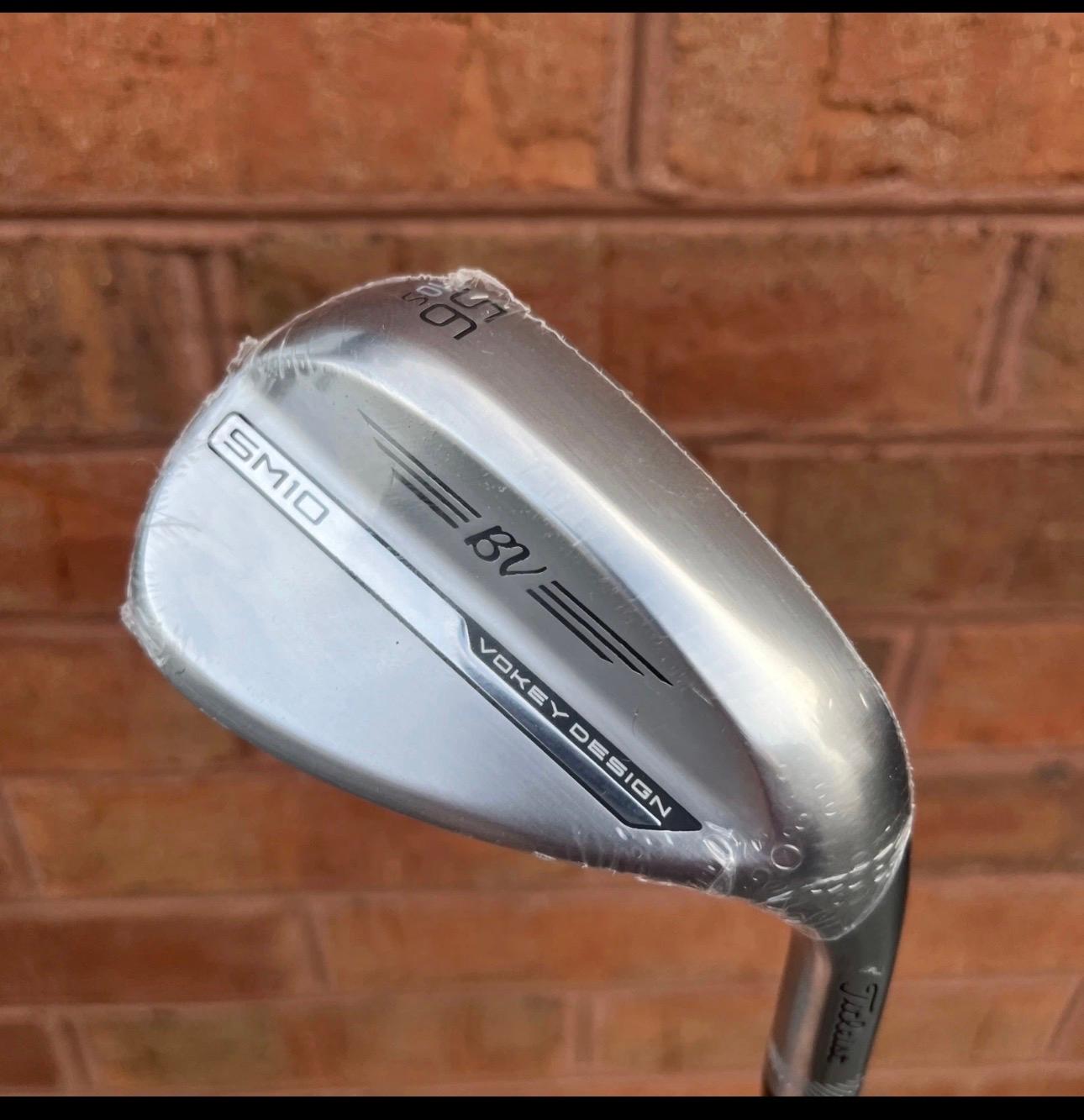 Wedge Titleist Vokey SM10 Tour Chrome S Grind Steel Brand New 10.0 56° Right Men