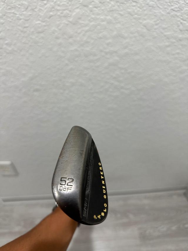 Wedge Titleist Vokey SM8 Jet Black F Grind 100-110g 52° Average 8.0 Steel Stiff Right Men