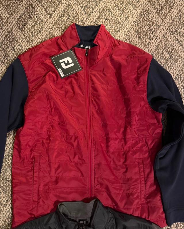 Men´s Appare Footjoy Men´s Golf Outerwear L Red New with Tags