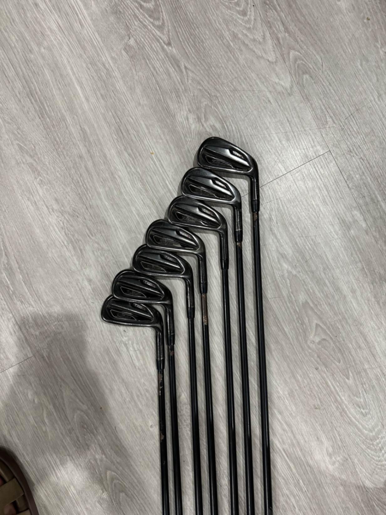 Iron Titleist T100S Black Limited Edition 110-120g Below Average 7.0 Steel PW-4 (7 clubs) Stiff Right Men