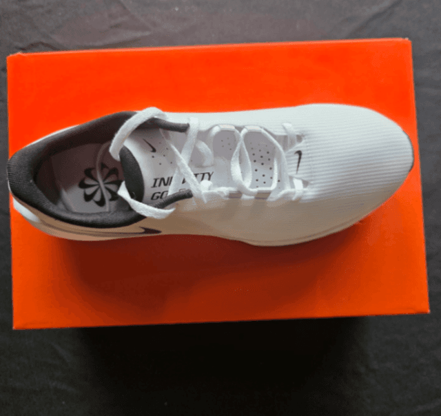 Men´s Shoe Nike 9,5 White New with Tags