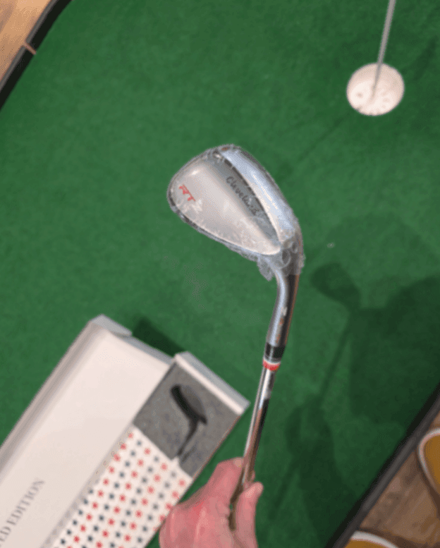 Wedge Cleveland RTZ Brand New 10.0 56° Right Steel