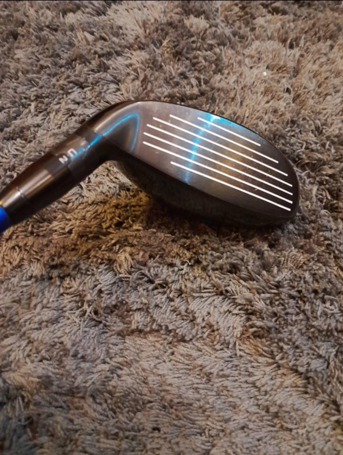 Hybrid Titleist 913H 70-80g 3 Hybrid Above Average 9.0 Graphite Regular Right