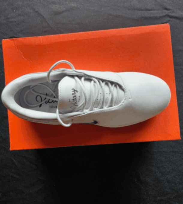 Men´s Shoe White 11,5 Nike New with Tags Spiked