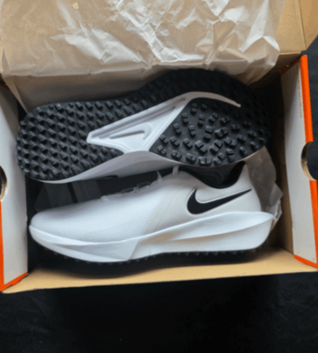 Men´s Shoe Nike 9 New with Tags White