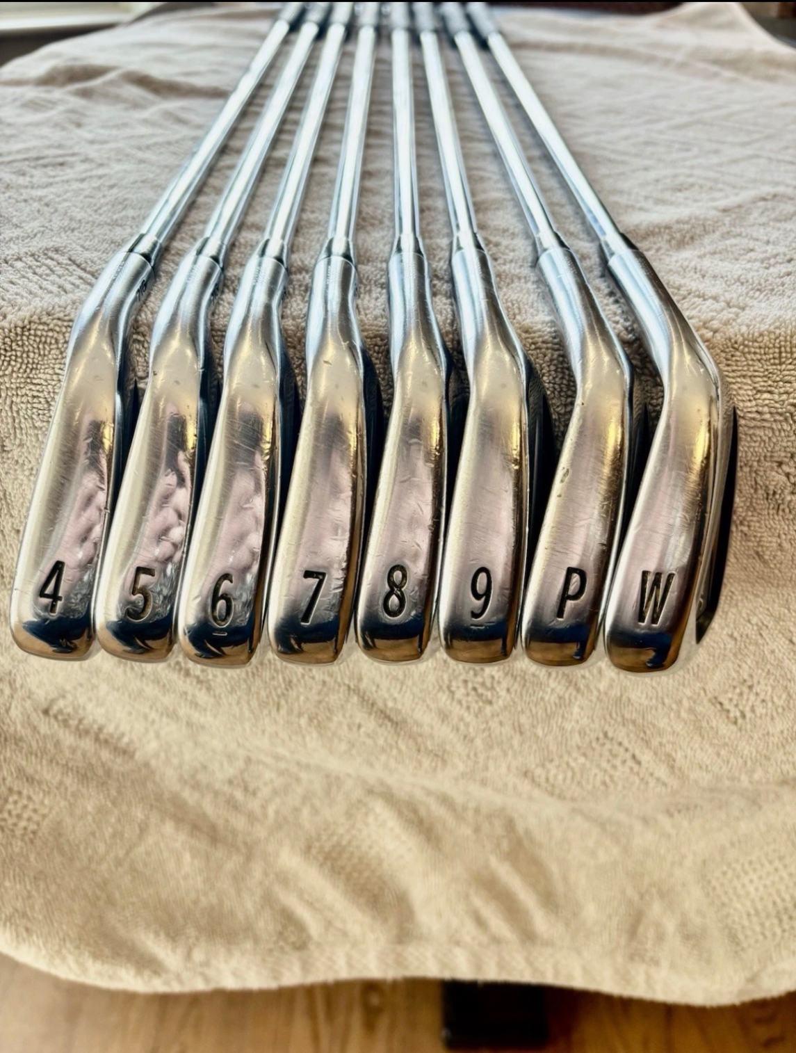 Iron Titleist AP2 716 Forged Average 8.0 PW-4 (7 clubs) Right Men