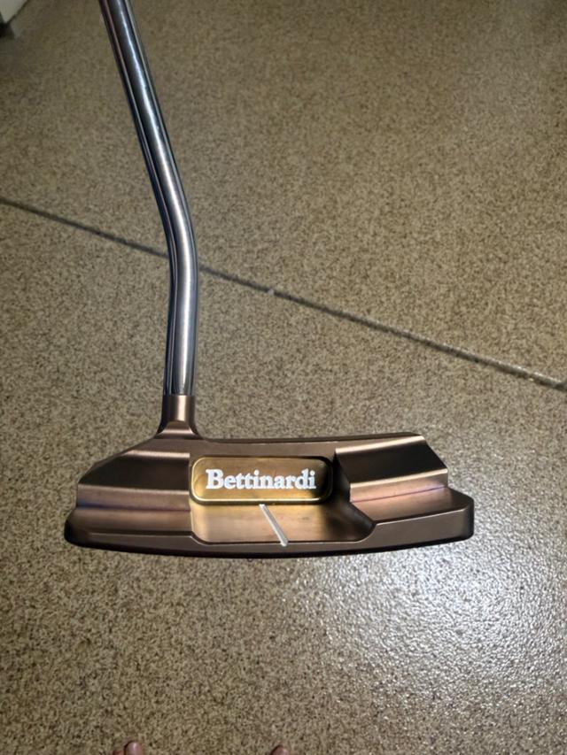 Putter Bettinardi 35 Mint 9.5 Right 2023 Queen B 6