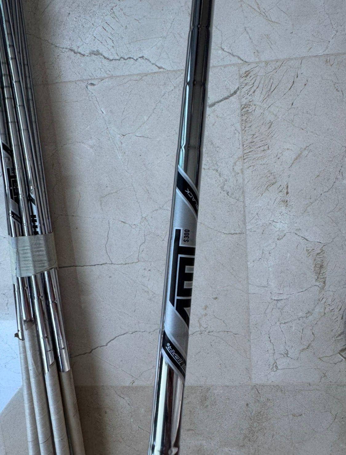Shaft True Temper Golf Iron 80-90g Regular Used Steel
