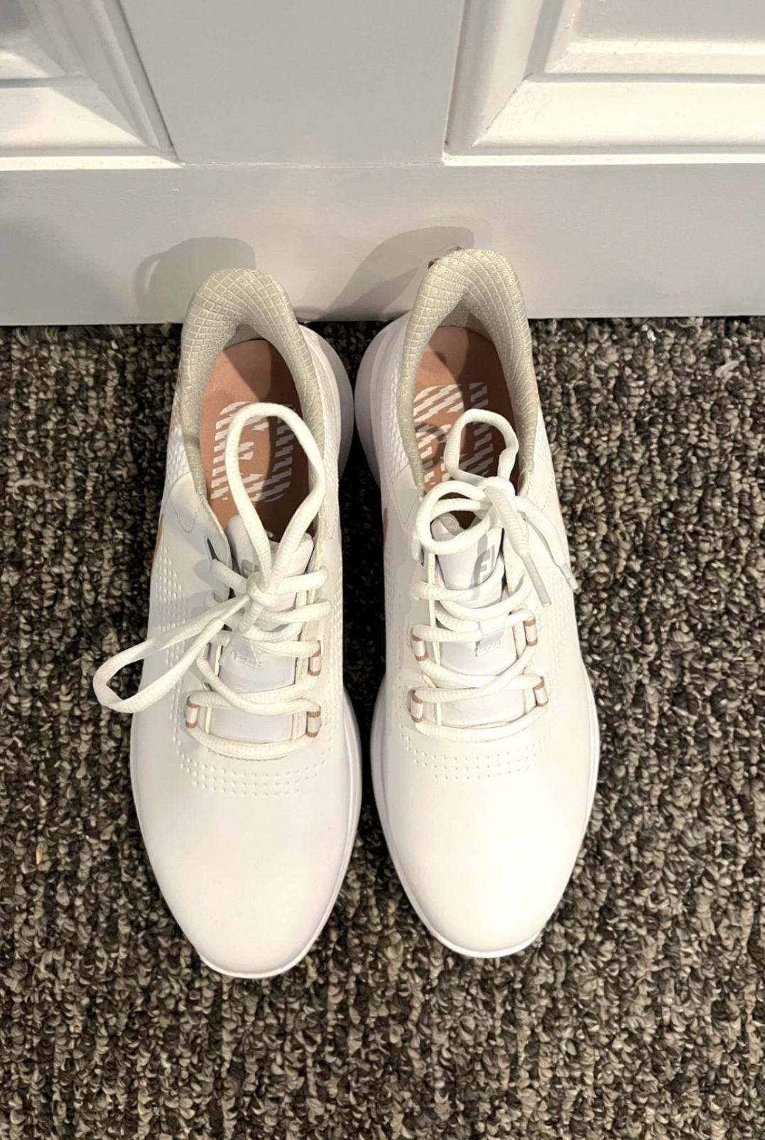 Women´s Shoe FootJoy 9 White Medium Excellent Condition 9.0 Spikeless