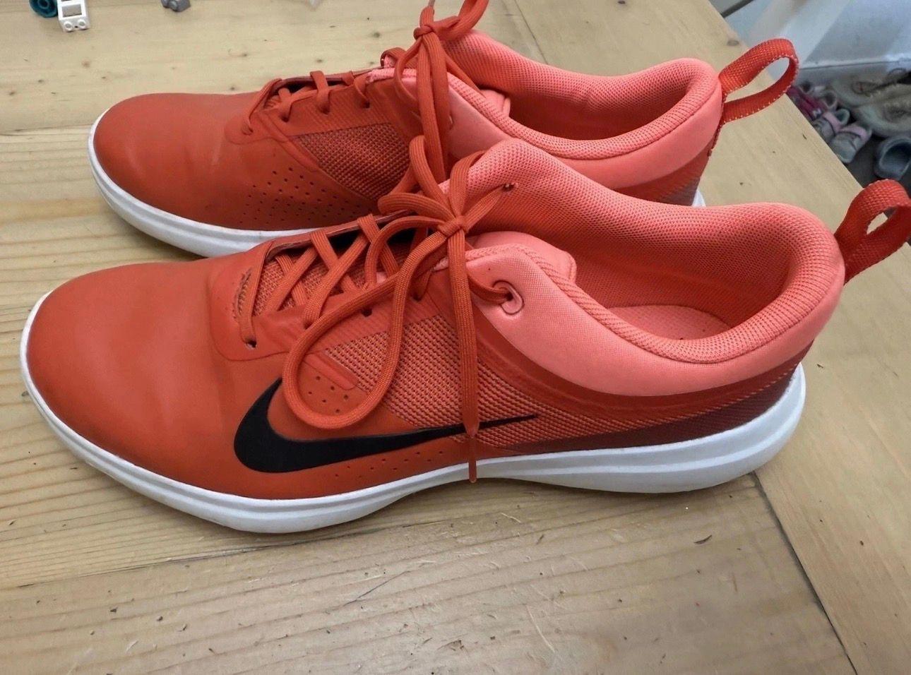 Women´s Shoe Nike 7 Orange Good Condition 8.0 Spikeless