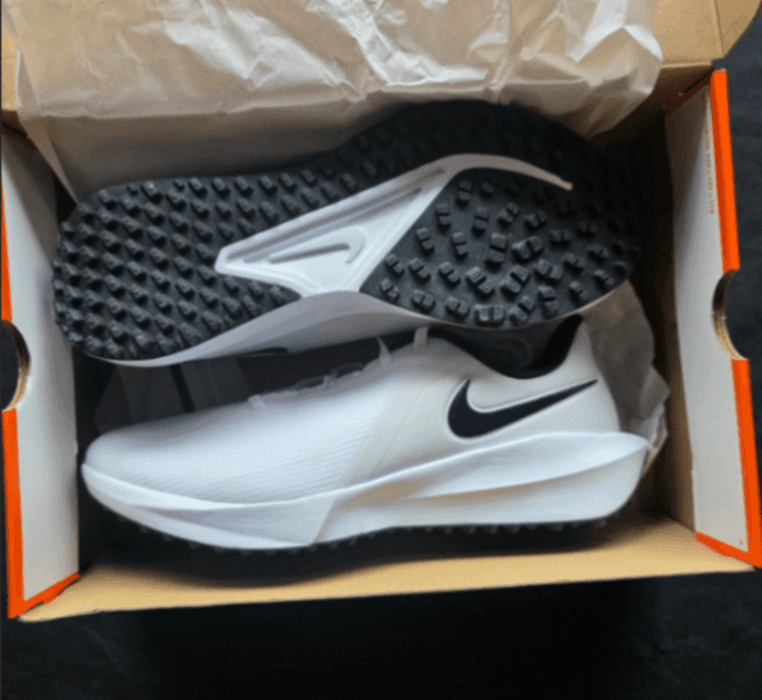 Men´s Shoe Nike New with Tags White 5,5