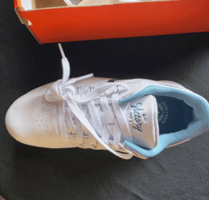 Men´s Shoe Nike 9 New with Tags White Spiked