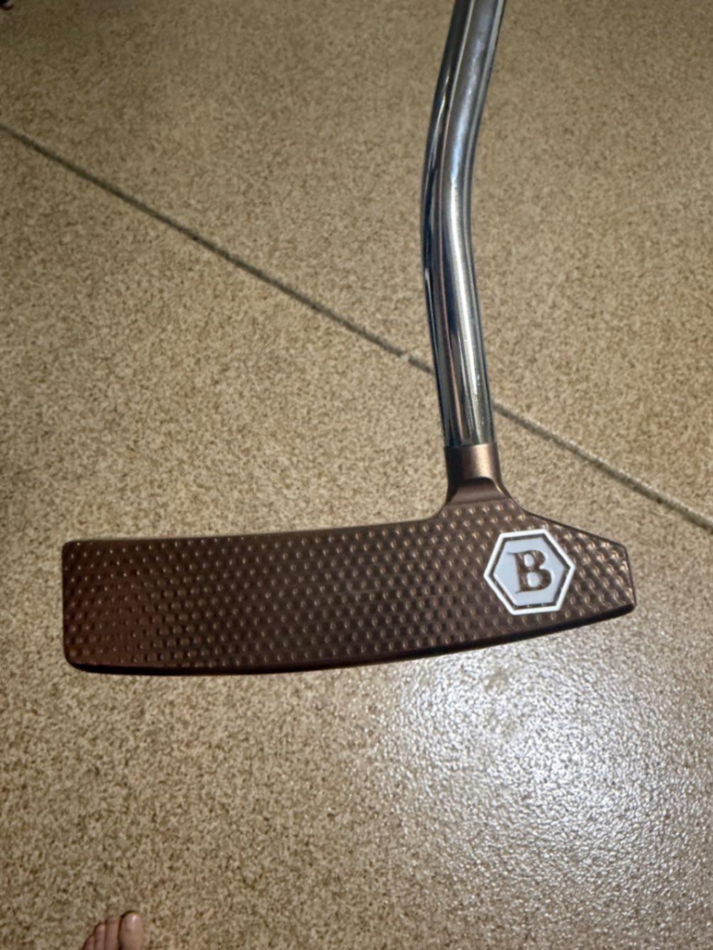 Putter Bettinardi 35 Mint 9.5 Right 2023 Queen B 6