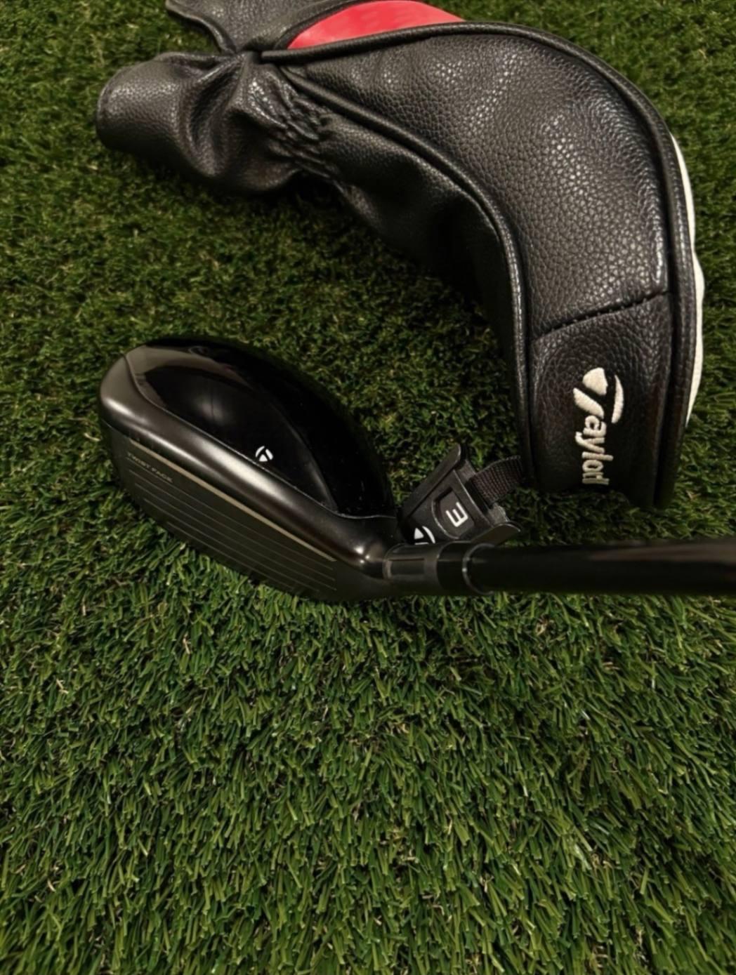 Hybrid TaylorMade STEALTH 2 Rescue 60-70g 3 Hybrid Above Average 9.0 Graphite Regular Right