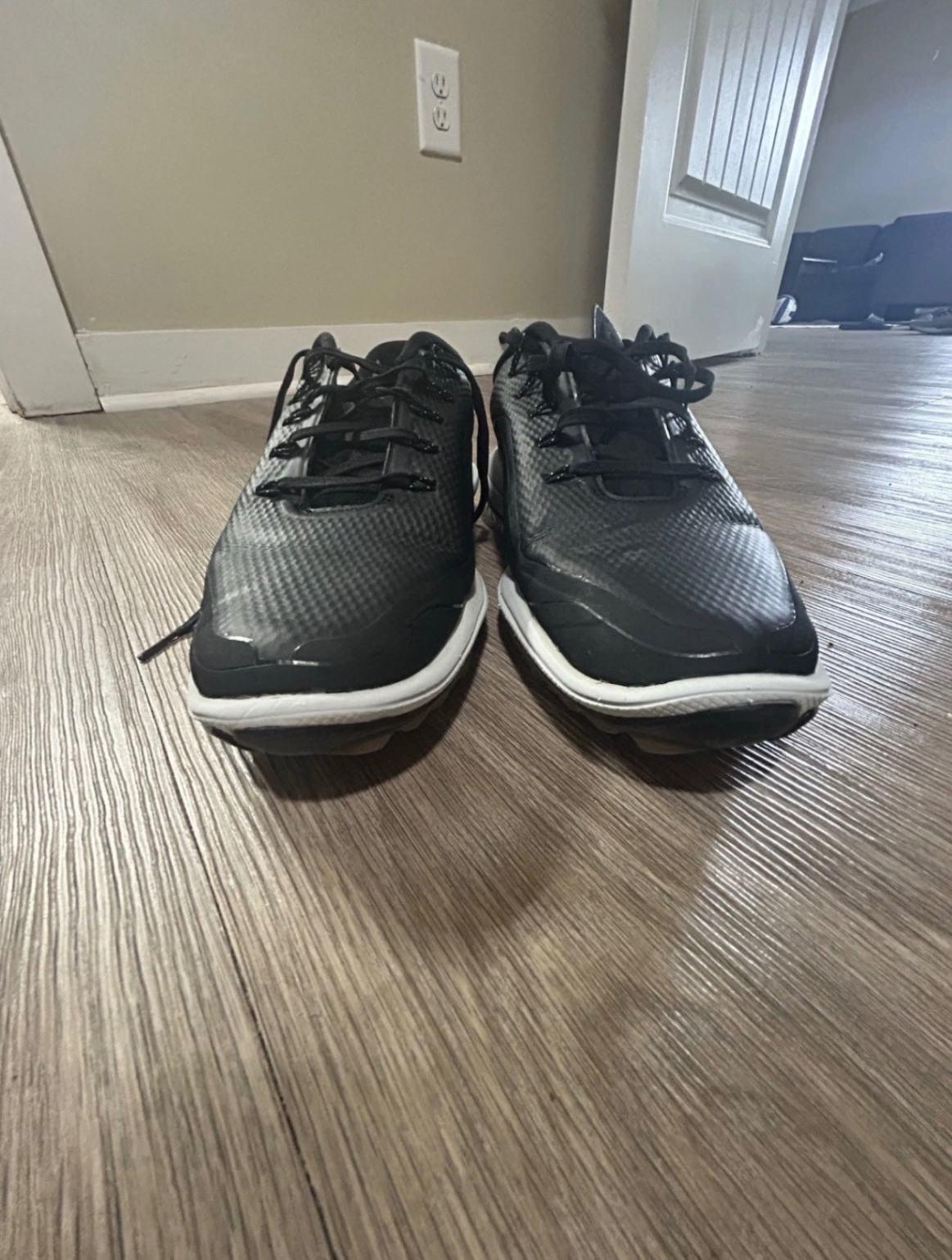 Women´s Shoe Nike 8 Black Medium Good Condition 8.0 Spikeless