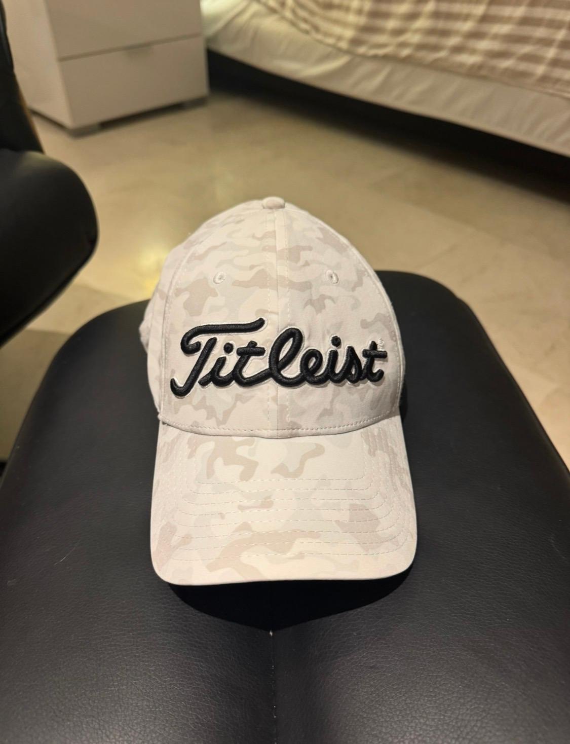 Hat Titleist Multi M/L Used