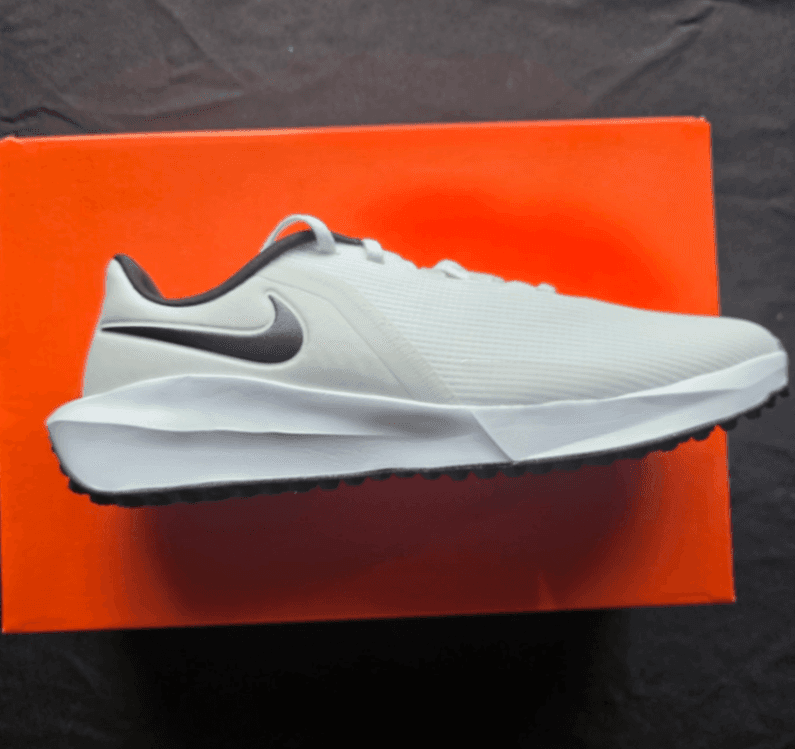 Men´s Shoe Nike New with Tags White 5,5