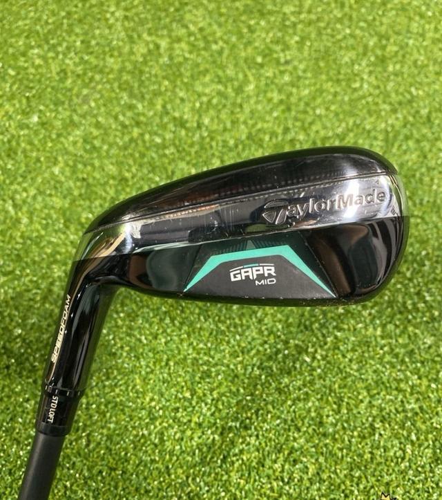 Utility Iron TaylorMade GAPR MID 70-80g Average 8.0 Graphite Regular Right Men