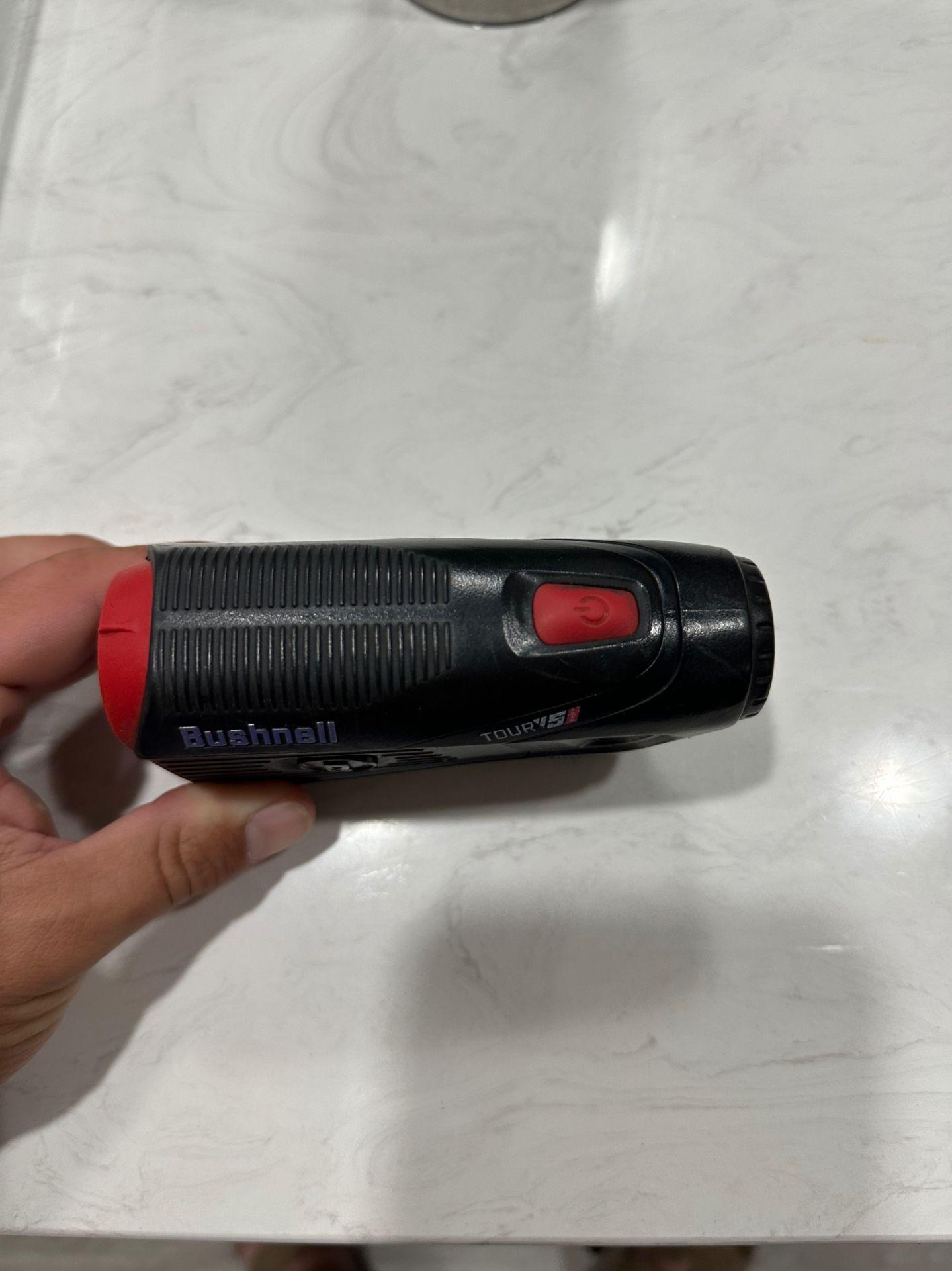 Rangefinder Bushnell Tour V5 Shift Poor Condition <6.0