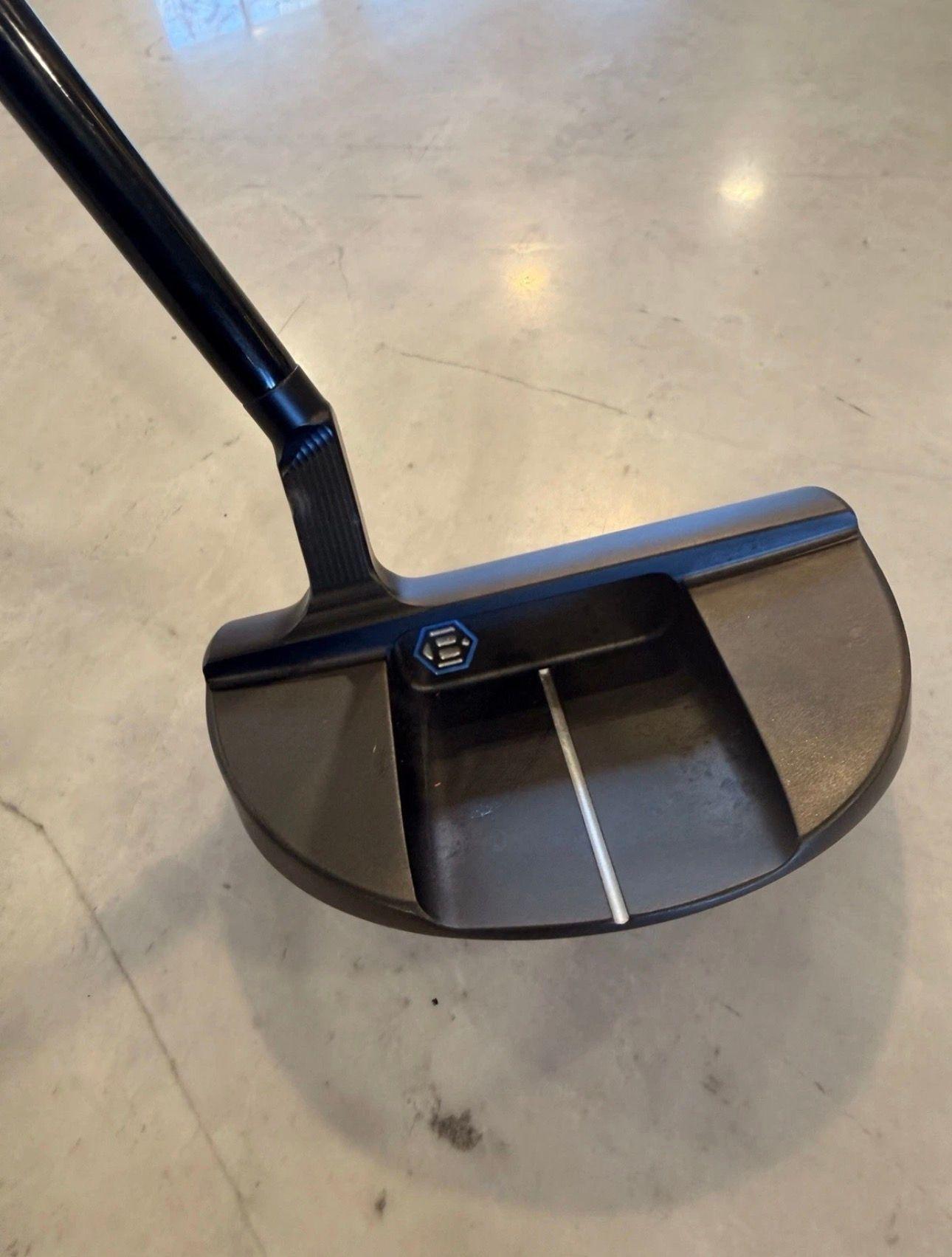 Putter Bettinardi 34 Mallet Mint 9.5 Steel Right Men