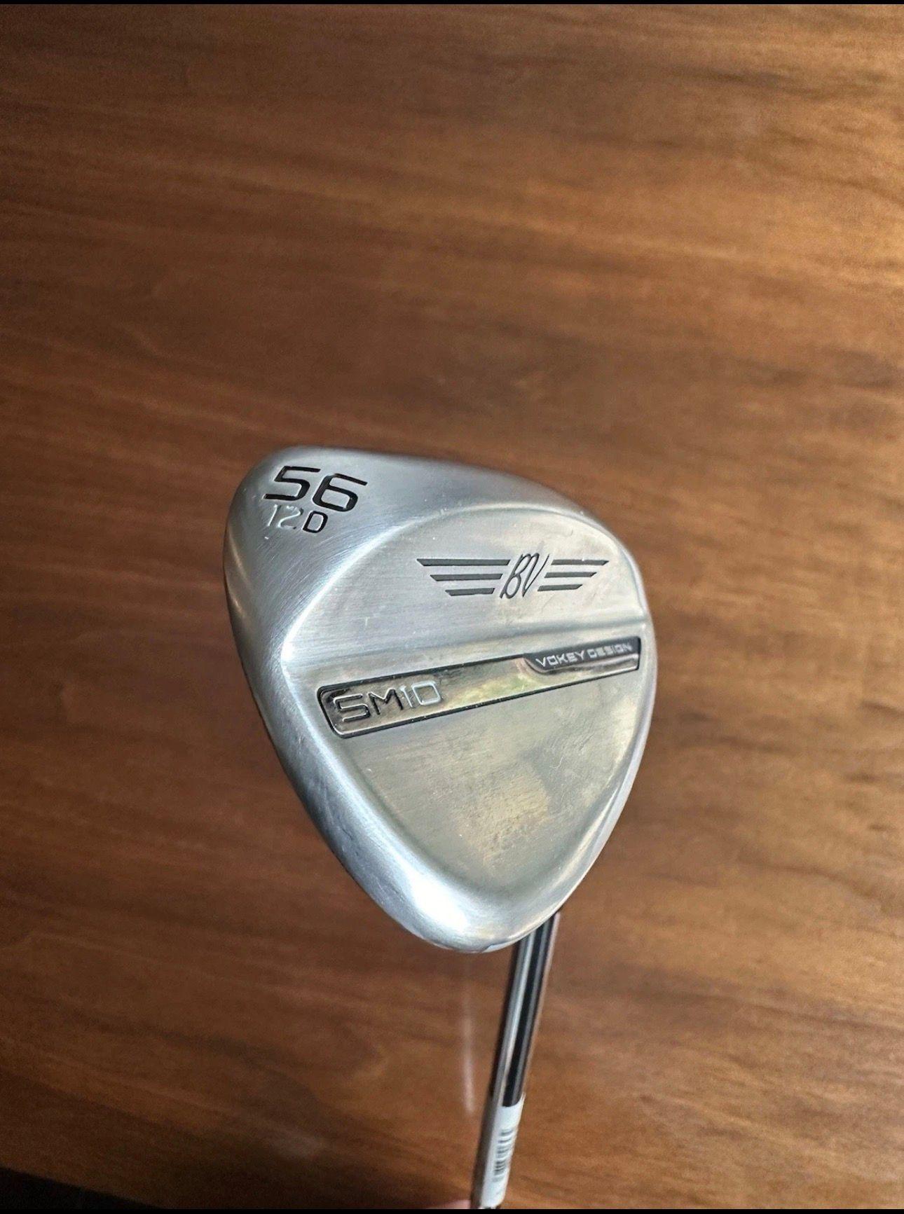 Wedge Titleist Vokey SM10 Tour Chrome D Grind 56° Brand New 10.0 Steel Right Men
