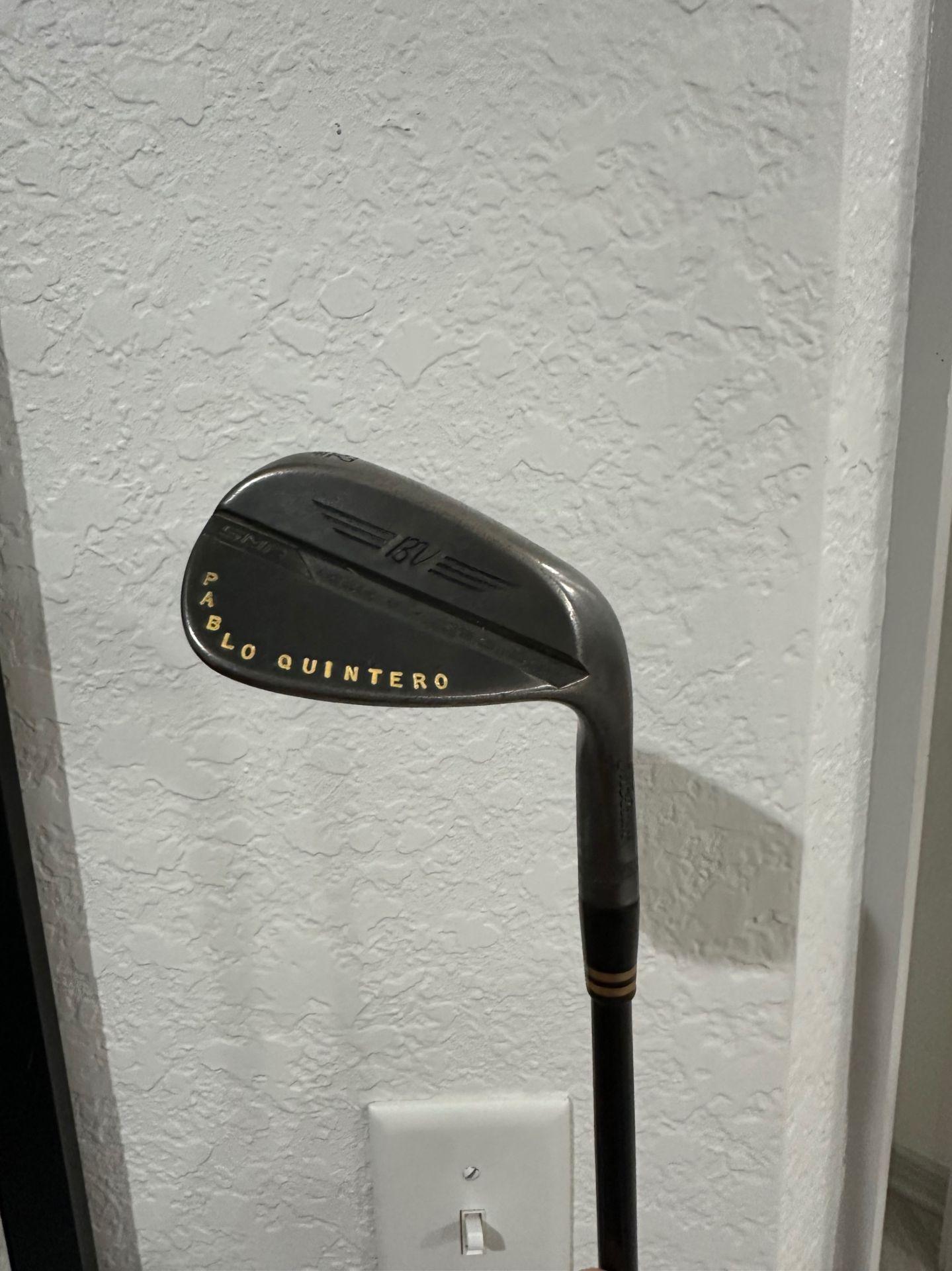 Wedge Titleist Vokey SM8 Jet Black F Grind 100-110g 52° Average 8.0 Steel Stiff Right Men