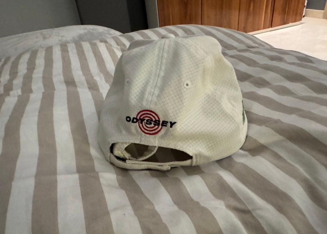 Hat Callaway White M/L Used