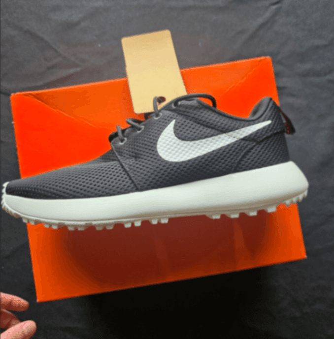 Men´s Shoe Nike 5 Black New with Tags